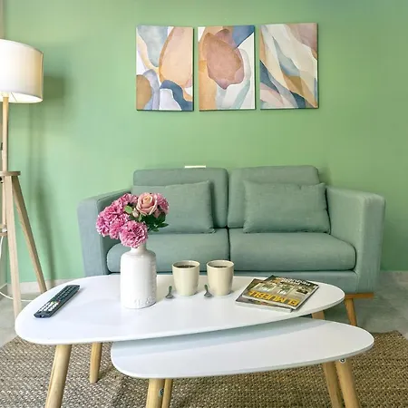 Apartment -malagasunapts-capuchino *